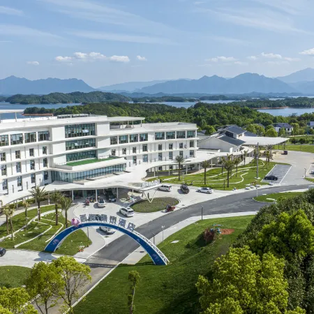 Xi Hai Jing Tai Hotel