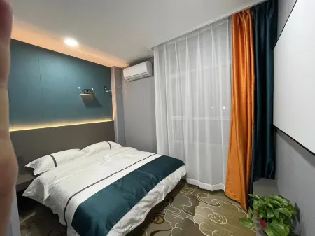 Dehui Binyue Business Hotel Отели в г. Дехуэй