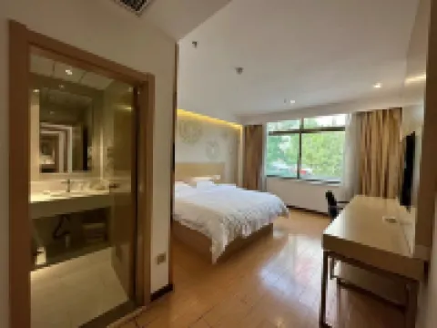 GreenTree Inn Baiyangdian Hotel