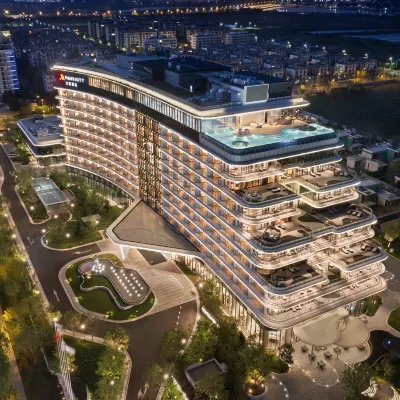 Qinhuangdao Marriott Resort Hotels near Beidaihe Railway Station