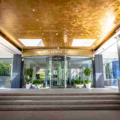Crowne Plaza CANBERRA by IHG Hotel Exterior