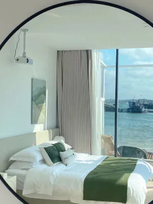 Pingtan GuanhaiLanju Hotels in Tannan Bay/Jiangjun Mont