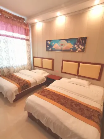 Causeway Bay Hotel Отели рядом с достопримечательностью «Shude Mountain Villa»