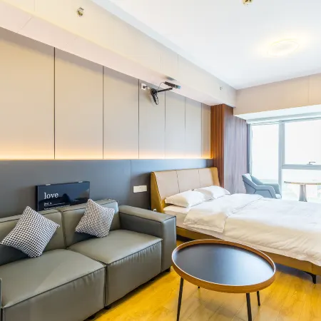 Guanhailu V+ Homestay (Yantai University Wanda Plaza)