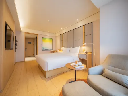 JI Hotel (Chengdu Zhaojuesi Subway Station) Отели рядом с достопримечательностью «Swan Lake»