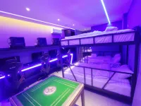 Chaoyang Beehive E-sports Hotel Hotel a Bus Terminal/Xinglong Store