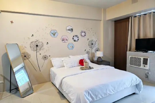 PRS @ One Palm Tree Villa near T3 Airport