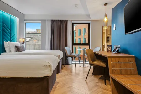 Roomzzz Newcastle City