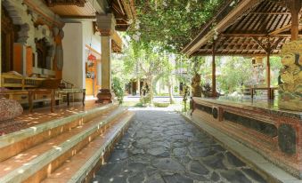 The Legian Mas Beach Inn