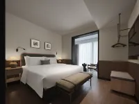 Chengdu Rainbird International Hotel (Jinsha Museum Yipintianxia Double Subway Station)