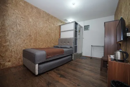 Hotel Soreang Отели в г. Katapang