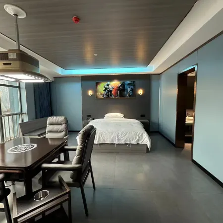 Titan E-sports Hotel (Shimen Lanyuan Plaza)
