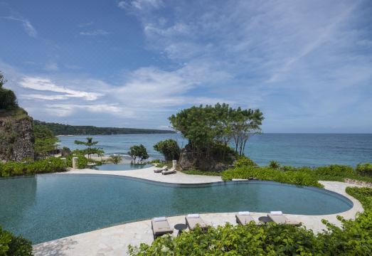 주메이라 발리 빌라