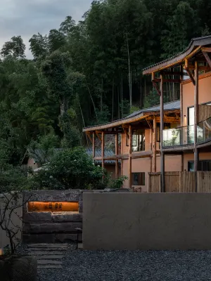 SHANLILUOLUO Hotels in Changning
