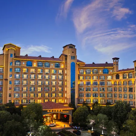 Yanling Bloom Hot Spring Hotel