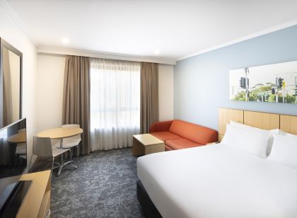 Mercure Brisbane Garden City