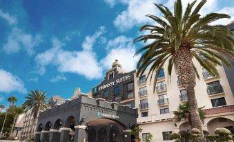 Embassy Suites by Hilton Los Angeles International Airport South