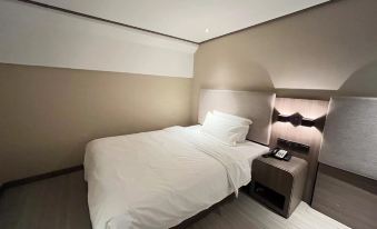 3. HanTing ..