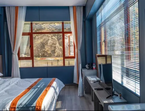 Xinlong Kangwaluozhi Hotel Hotels in Xinlong County