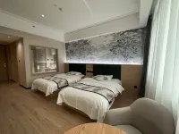 Yingxue Hotel Hotels in Dayi