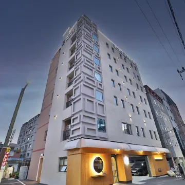 Hotel Palace Gyeongju Отели рядом с достопримечательностью «Галерея «Хонджасу»»