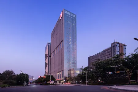 Hilton Garden Inn Shenzhen Guangming Hongqiao Park Отели рядом с достопримечательностью «Guangming Tour Farm»