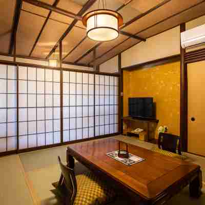 伊豆熱川温泉 六つの貸切風呂を湯めぐり ふたりの湯宿 湯花満開 Rooms