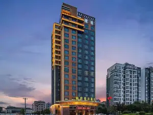Rongting Holiday Inn Luoping