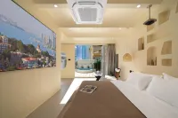 MisooHi · Nanzhi Homestay (Zhongshan Road Pedestrian Street Ferry Terminal Branch) - parking