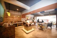 Daali Hotel & Apartment - Apartments