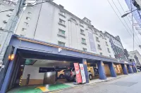 吉姆斯湯姆吉飯店 Alley Way wirye附近的飯店