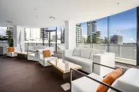 The Wave Resort Gold Coast