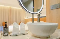 喜居·等風來酒店（金華古子城夜市金華站店） 鄰近施氏父子雕像的酒店