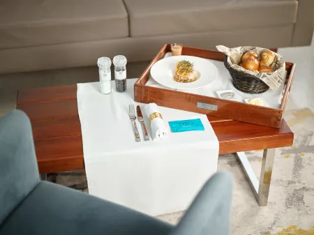 VOYA Boutique Hotel Отели рядом с достопримечательностью «Соборная площадь»