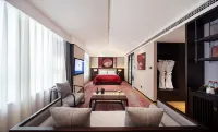 QIANNA HOTEL FINE (Anyang High-Speed Railway Station Wanda Plaza) - Romantic