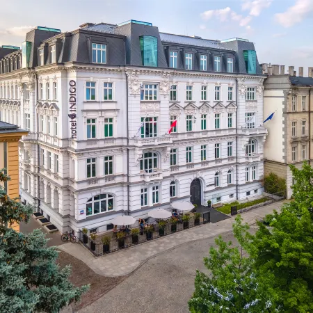 Hotel Indigo WARSAW - NOWY SWIAT by IHG Отели рядом с достопримечательностью «Станция метро Центр»