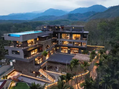 QiXianMiaoshan Shuyan sitang wenquan dujia Homestay Hotel di Baoting Li and Miao Autonomous County