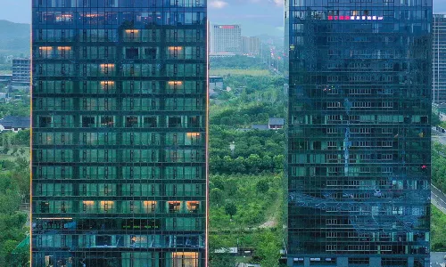 MINGHU DAWN RESORT