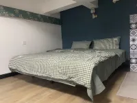 Geek Home - 2-Star