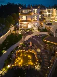 Fenglin Evening Homestay (High-speed Railway Station Branch) - Romantic