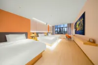 Jinchen International Hotel (Dongyang Wood Carving Town) - Balkoner