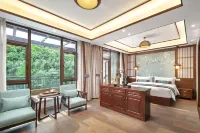Moganshan – Shallow Shore Creekside Hot Spring Villa