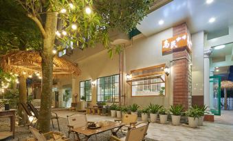 Summer Hotel (Shangchuanfei Beach)