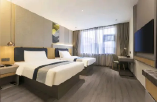 Homeinn Selected Hotel (Longkou Huanhai Middle Road Government Square)