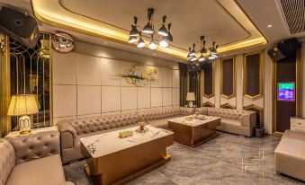 WEIFIDON HOTEL (Guangzhou Baiyun Avenue North Subway Station White House Branch)