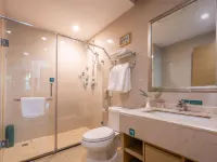 Oriental Ocean Hotel Hotels near Yantai Haichang Whale Shark Ocean Park