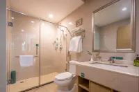 Oriental Ocean Hotel Các khách sạn gần Ga Yên Đài