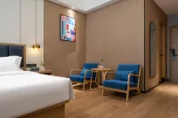 Meizhu·Jingjing Hotel Hôtels à proximité de : Guangxi Yunde Group Lingma Passenger Transport Terminal