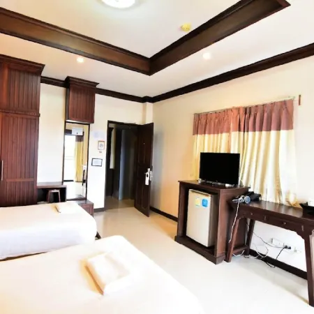 Narawan Hotel, Hua Hin Отели рядом с достопримечательностью «Гора Такьеб»