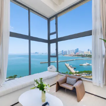Meet Yunyue Seaview Art LOFT Vacation Apartment (Qingdao Evergrande Golden Beach Store)